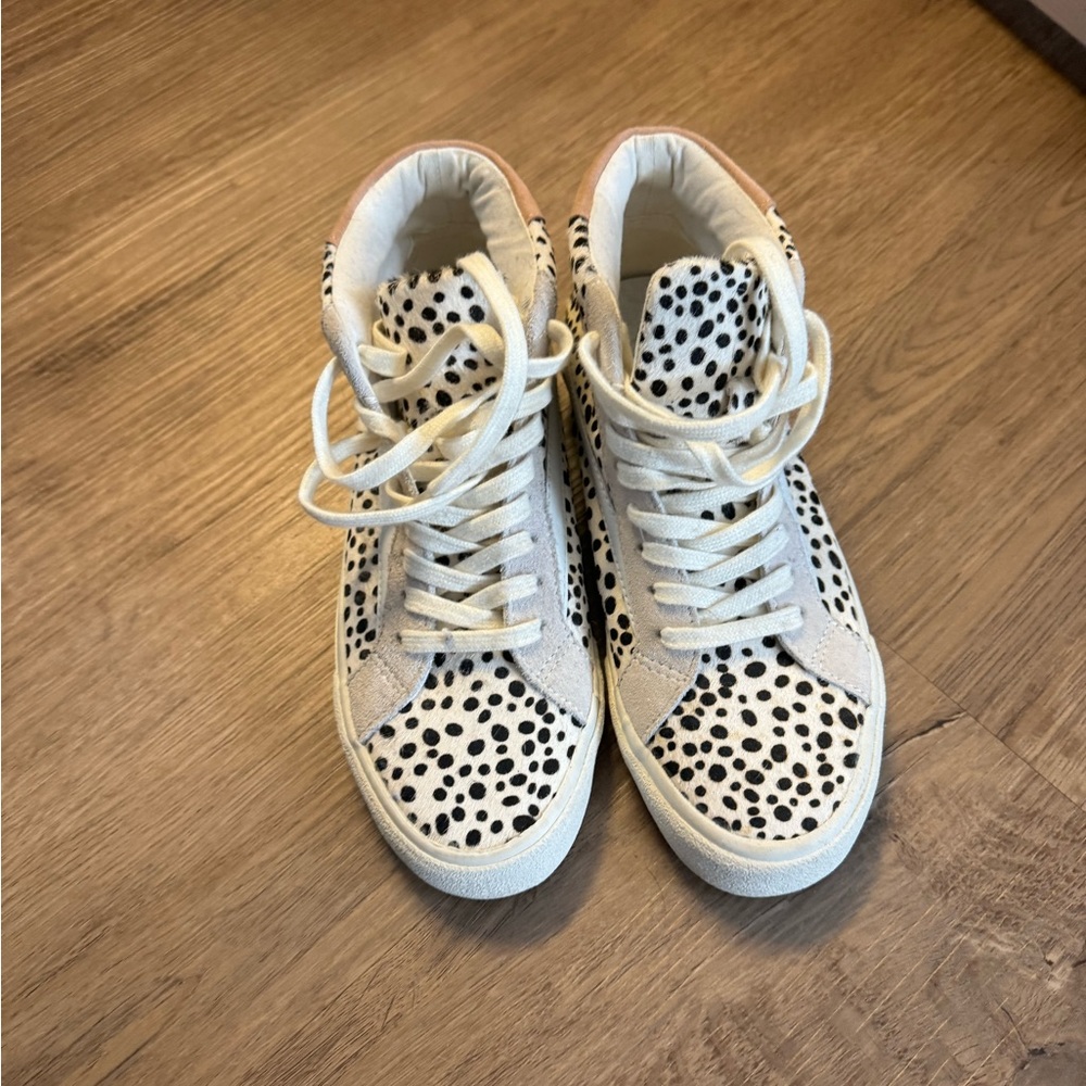 Madewell — Sidewalk High-Top Sneakers in Spotted Calf Hair; size 6.5 NEVER WORN